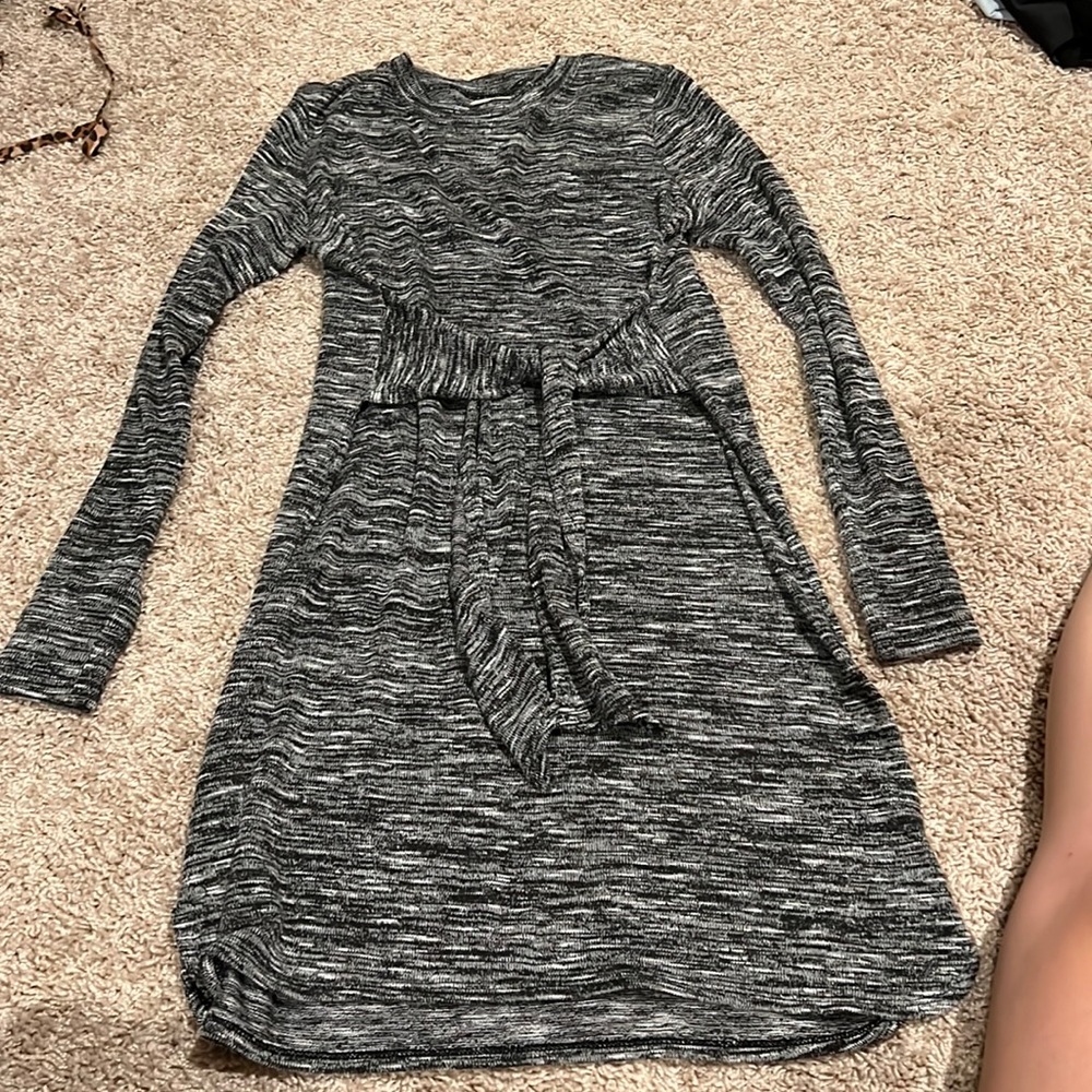 Max studio size xsmall sweater dress
